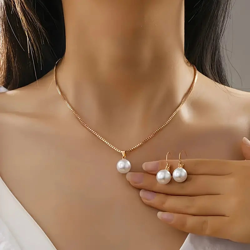Necklace and Earrings Set